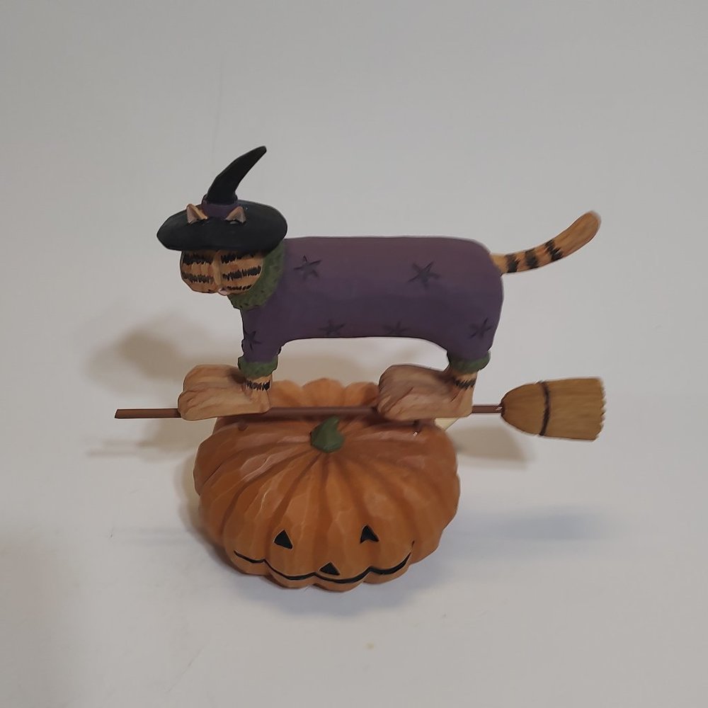 Williraye Studio  - Halloween - Flying Witch Cat